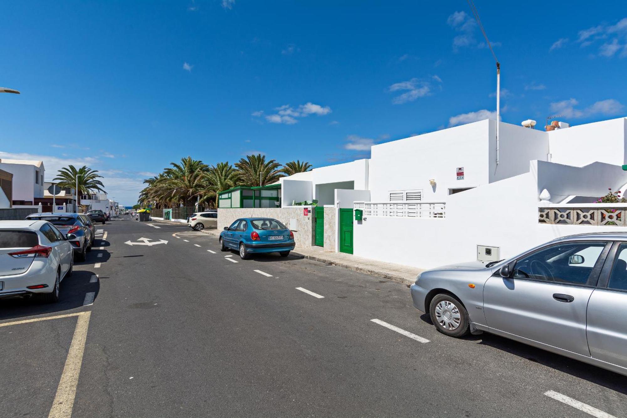 2Br Terrace Home - 10 Min Walk To The Beach Playa Honda  Exterior photo